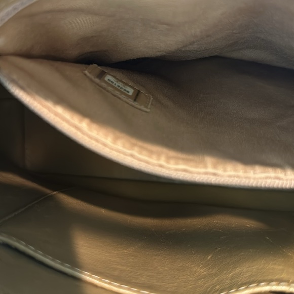 Authentic Chanel Caviar Leather Medallion Tote Quilted Reprint Shoulder Bag CC - Picture 6 of 7